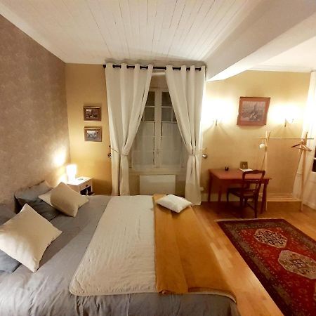 Manoir Tregont Mab Bed and Breakfast Quimper Buitenkant foto